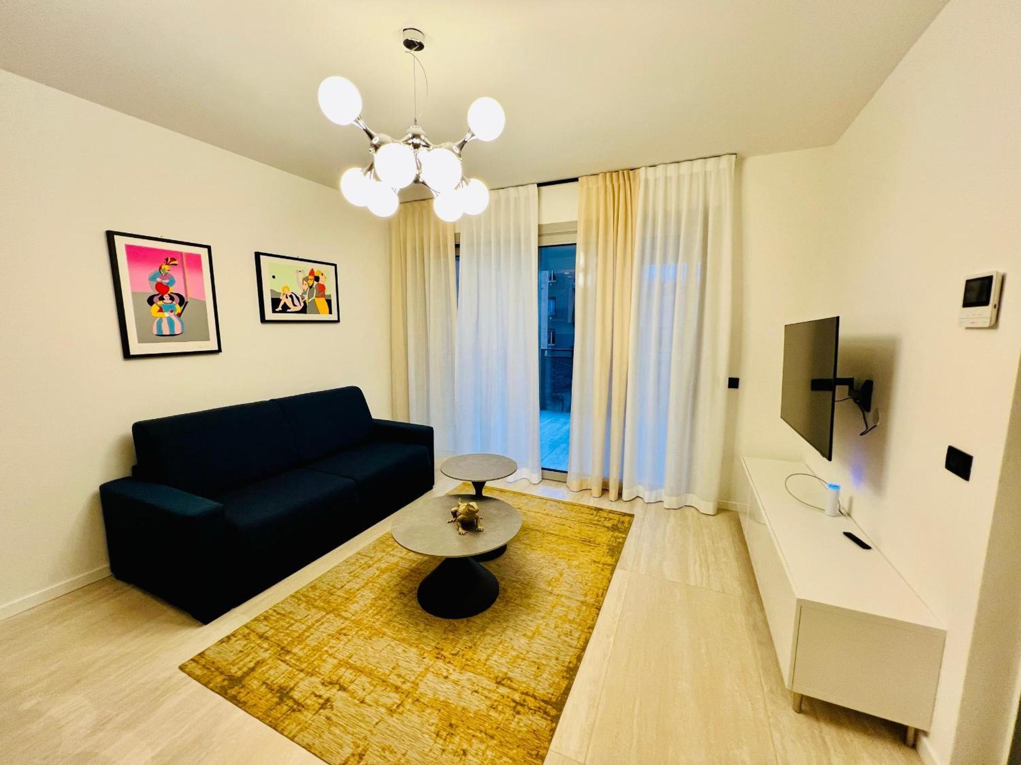 Cremona Inn Aparthotel ภายนอก รูปภาพ