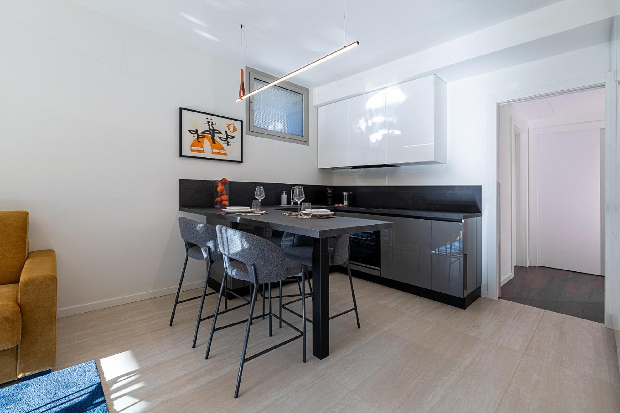Cremona Inn Aparthotel ภายนอก รูปภาพ