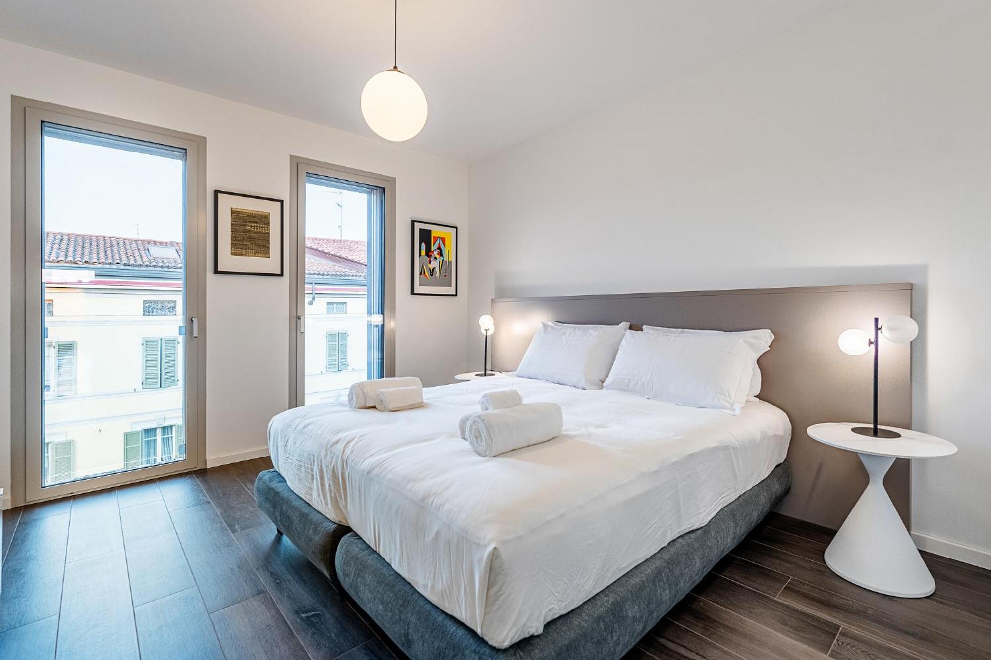 Cremona Inn Aparthotel ภายนอก รูปภาพ