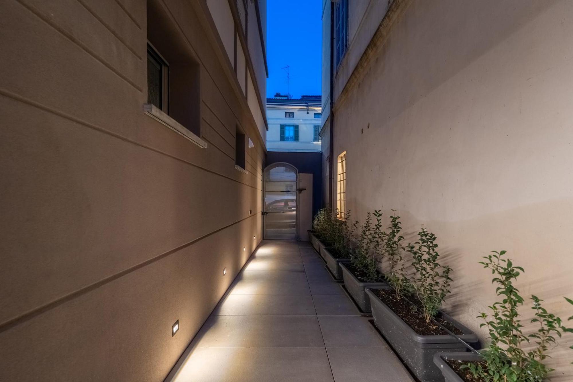 Cremona Inn Aparthotel ภายนอก รูปภาพ