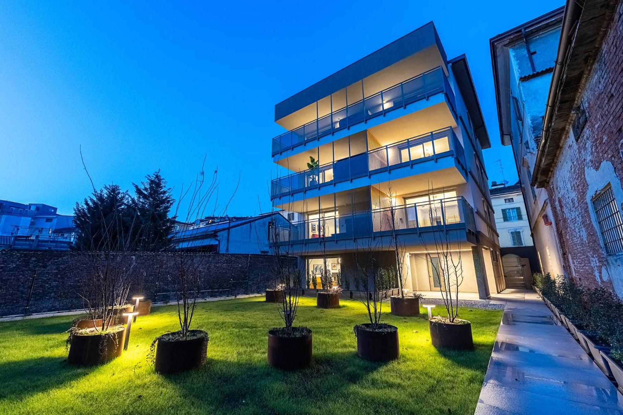 Cremona Inn Aparthotel ภายนอก รูปภาพ